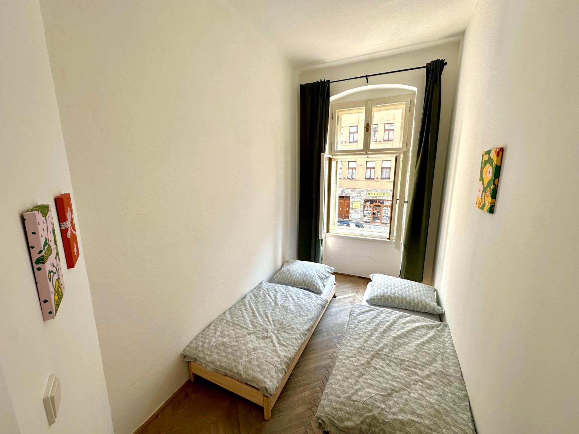 Best Location In Prague! 4 Bedrooms And Super Host! Εξωτερικό φωτογραφία